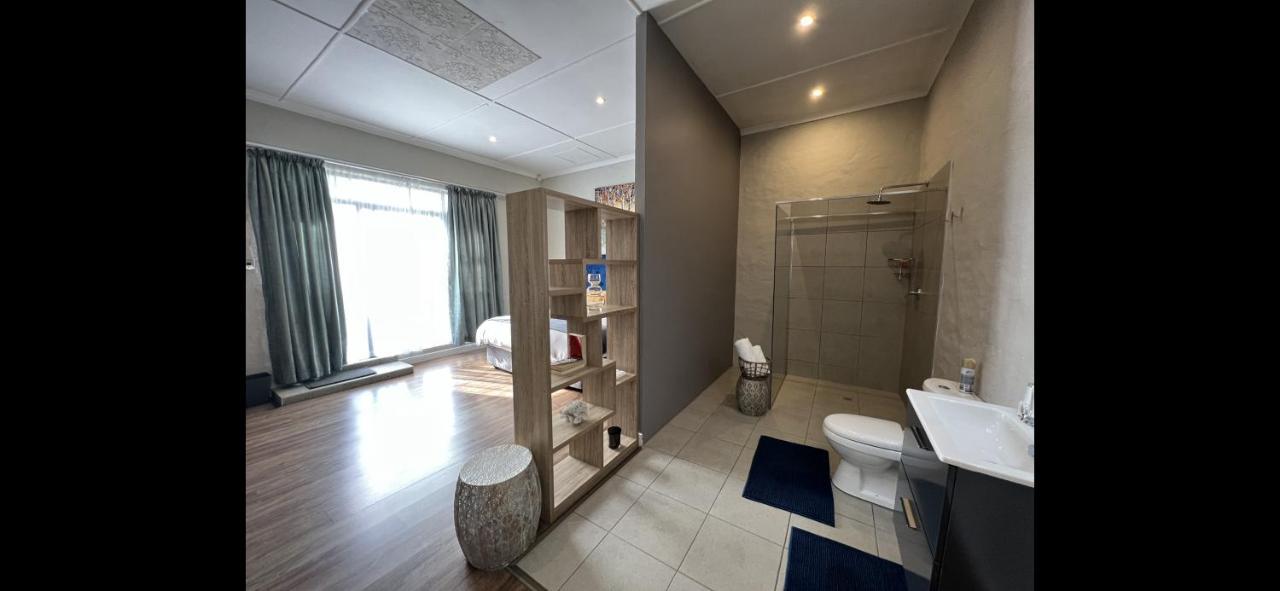Le'Ciara Luxury Guest House Johannesburg Buitenkant foto