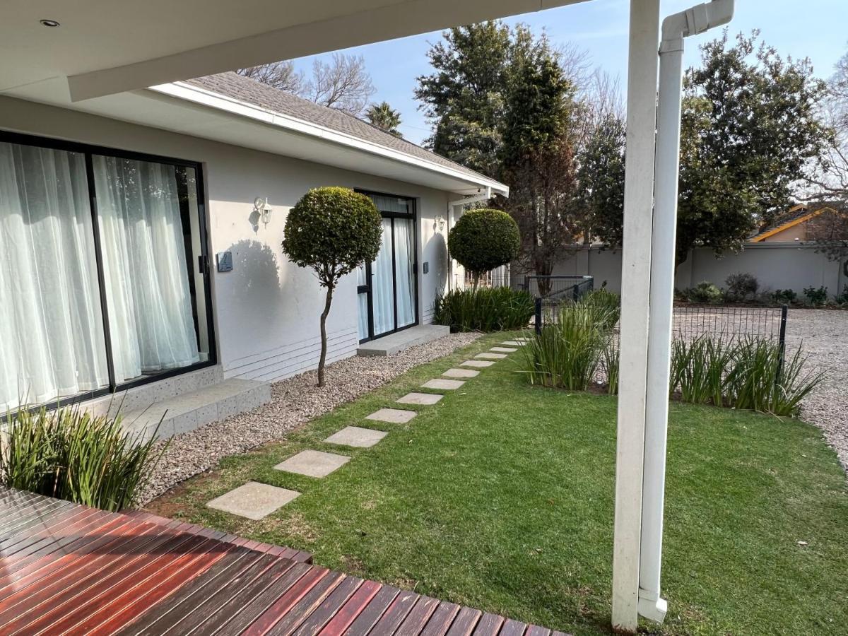 Le'Ciara Luxury Guest House Johannesburg Buitenkant foto