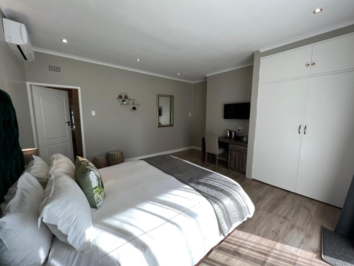 Le'Ciara Luxury Guest House Johannesburg Buitenkant foto